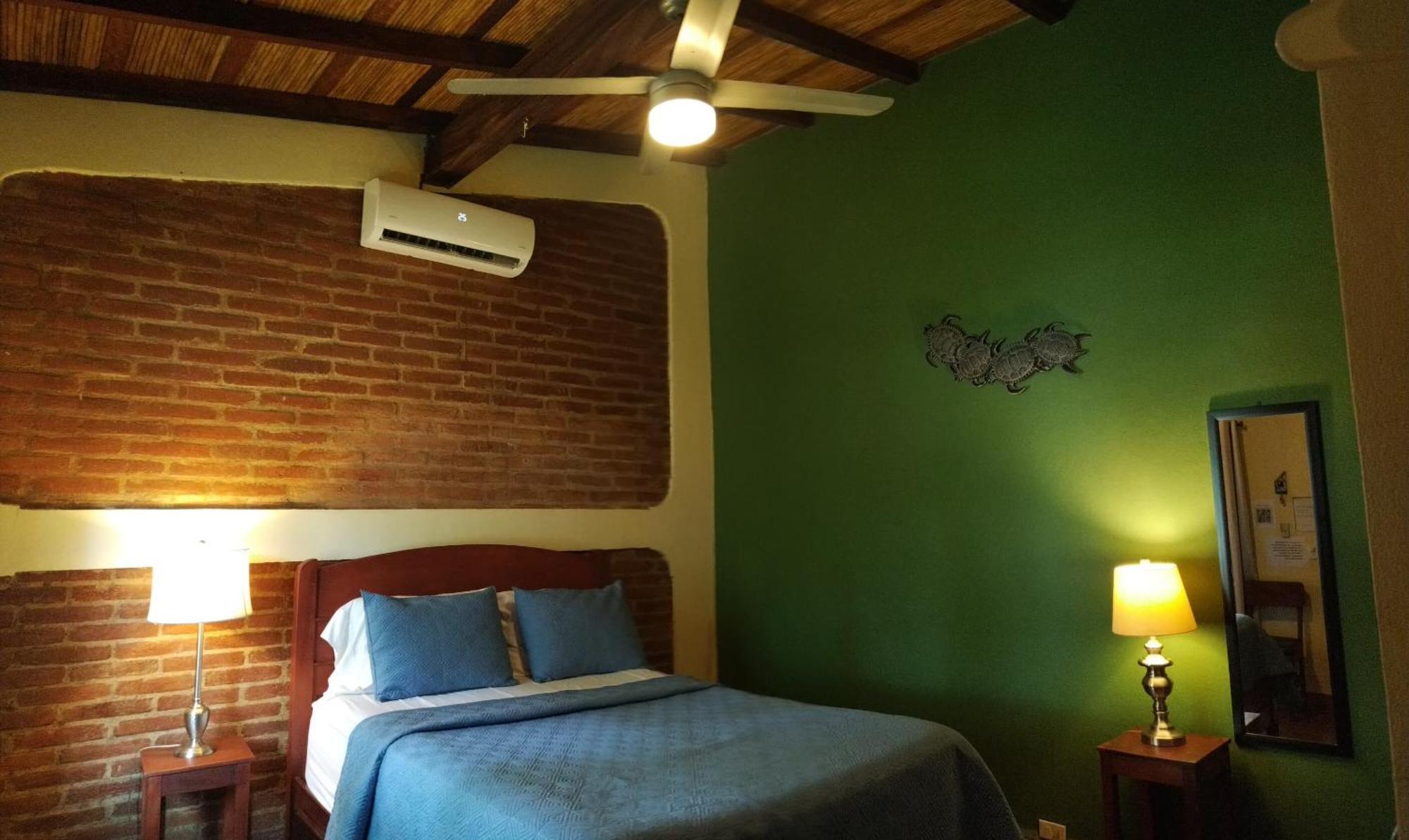 Casa Riverstone Леон Екстер'єр фото