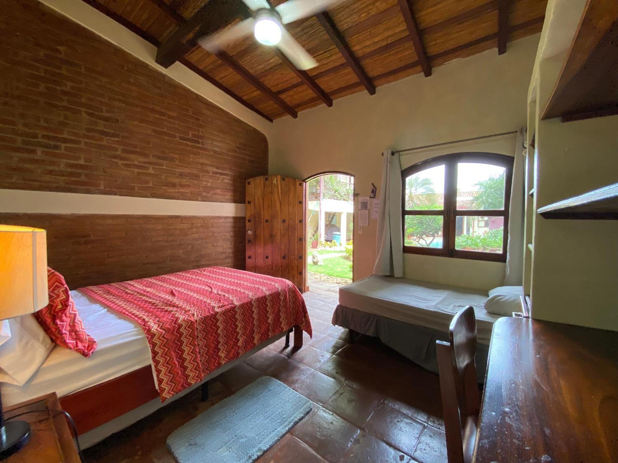 Casa Riverstone Леон Екстер'єр фото